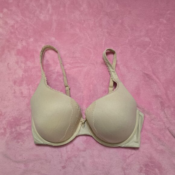3 Victoria's Secret bras 34DD - Picture 4 of 13